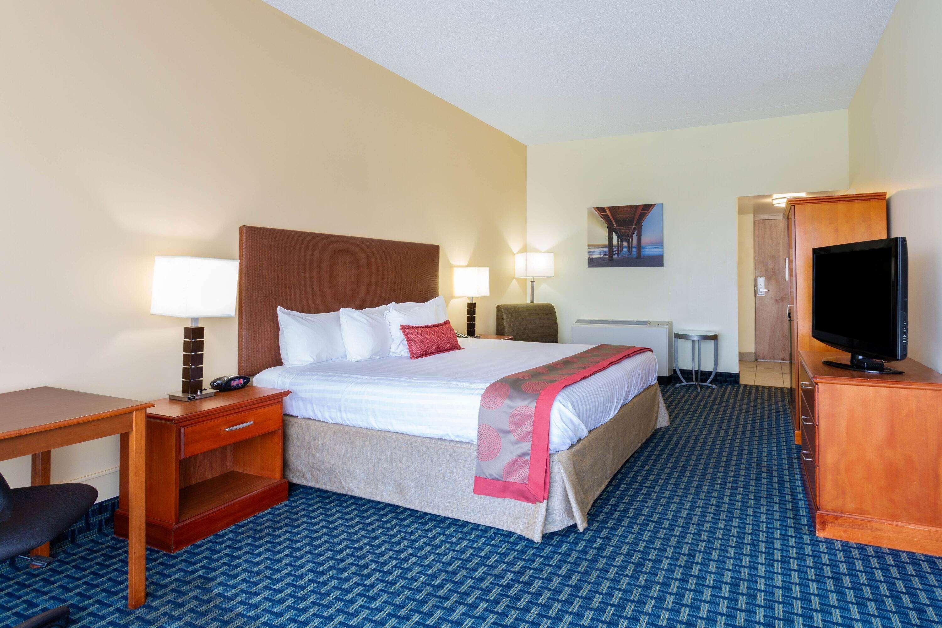 Ramada Plaza By Wyndham Virginia Beach Oceanfront Екстер'єр фото