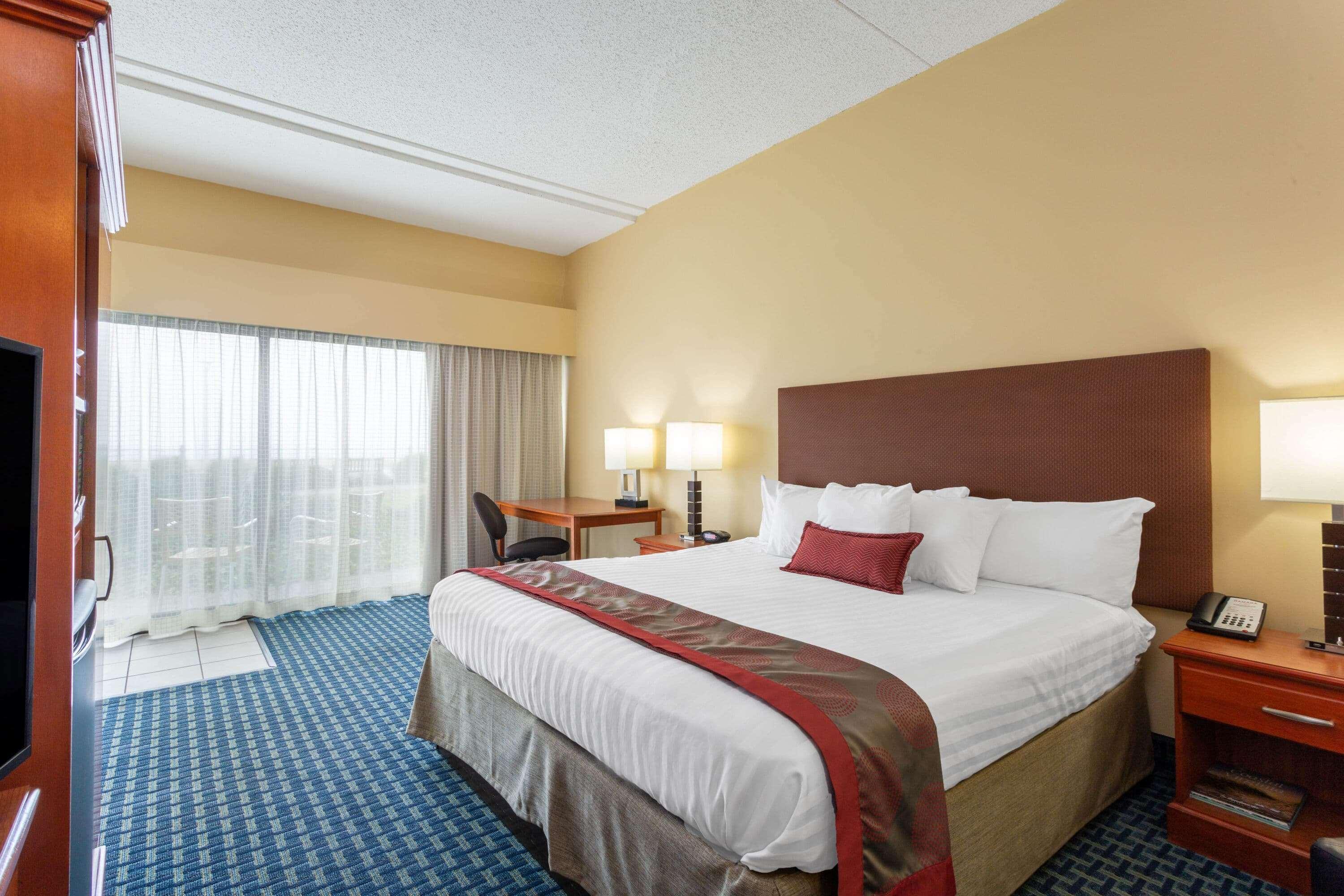 Ramada Plaza By Wyndham Virginia Beach Oceanfront Екстер'єр фото