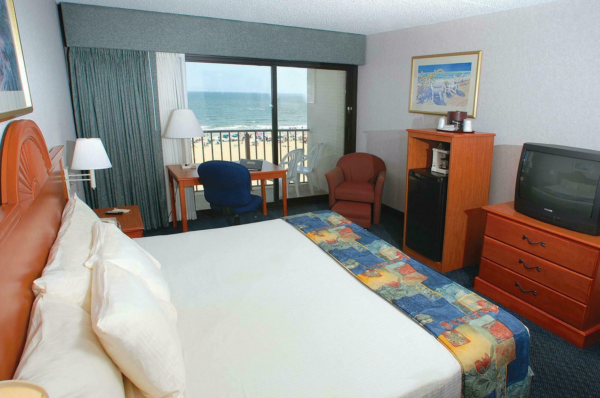 Ramada Plaza By Wyndham Virginia Beach Oceanfront Екстер'єр фото